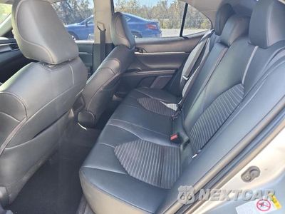 Zdjęcie 10 z 12 samochodu: 2018 TOYOTA CAMRY SE VIN:4T1B11HK4JU154640 - miniatura