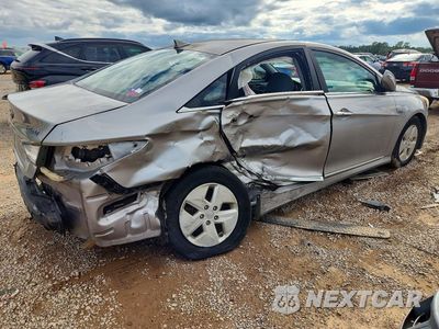 Trzecie zdjęcie samochodu z tyłu: 2012 HYUNDAI SONATA HYBRID VIN:KMHEC4A44CA037844 - miniatura