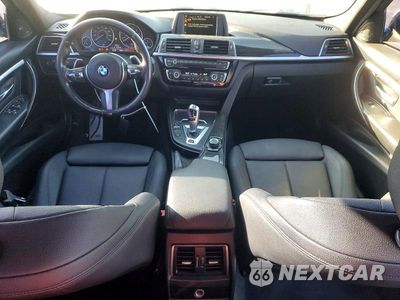Zdjęcie 8 z 12 samochodu: 2017 BMW 330E VIN:WBA8E1C38HA156368 - miniatura