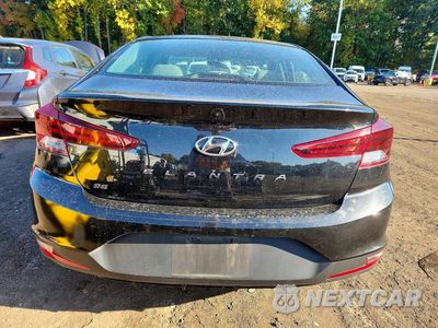 Zdjęcie 6 z 12 samochodu: 2019 HYUNDAI ELANTRA SE VIN:5NPD74LF0KH469440 - miniatura