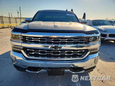 Piąte zdjęcie samochodu w środku: 2018 CHEVROLET SILVERADO C1500 LTZ VIN:3GCPCSEC0JG207988 - miniatura