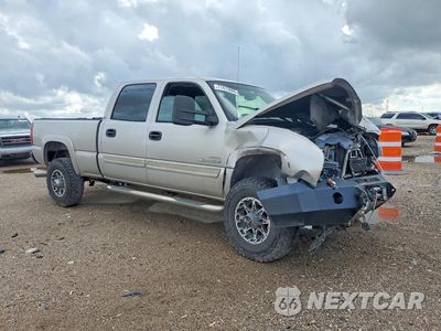 Czwarte zdjęcie samochodu z boku: 2004 CHEVROLET SILVERADO C2500 HEAVY DUTY VIN:1GCHC232X4F239755 - miniatura