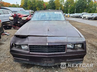 Piąte zdjęcie samochodu w środku: 1985 CHEVROLET MONTE CARLO VIN:1G1GZ37G2FR213067 - miniatura