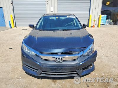 Piąte zdjęcie samochodu w środku: 2017 HONDA CIVIC LX VIN:19XFC2F57HE219301 - miniatura