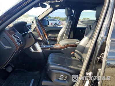 Zdjęcie 7 z 13 samochodu: 2017 LAND ROVER RANGE ROVER HSE VIN:SALGS2FV4HA379980 - miniatura