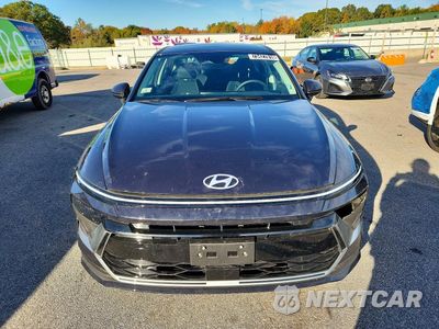 Piąte zdjęcie samochodu w środku: 2026 HYUNDAI SONATA HYBRID BLUE VIN:KMHL24JJ1TA170593 - miniatura