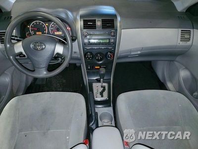 Zdjęcie 8 z 12 samochodu: 2010 TOYOTA COROLLA LE VIN:1NXBU4EE7AZ276416 - miniatura