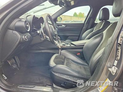 Zdjęcie 7 z 13 samochodu: 2018 ALFA ROMEO GIULIA QUADRIFOGLIO VIN:ZARFAEAV9J7584069 - miniatura
