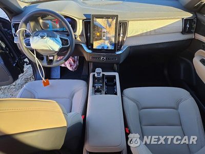 Zdjęcie 8 z 14 samochodu: 2026 VOLVO XC90 PLUS VIN:YV4062JE1T1522913 - miniatura
