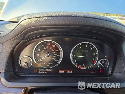 Zdjęcie 9 z 12 samochodu: 2010 BMW 750 LI XDRIVE VIN:WBAKC8C57ACY68032 - miniatura
