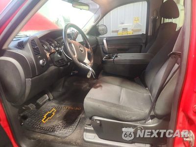 Zdjęcie 7 z 12 samochodu: 2012 CHEVROLET SILVERADO K1500 LT VIN:1GCPKSE7XCF111960 - miniatura