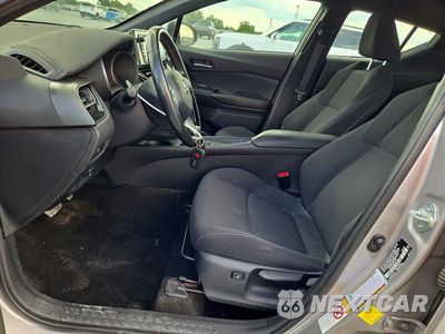 Zdjęcie 7 z 12 samochodu: 2018 TOYOTA C-HR XLE PREMIUM VIN:NMTKHMBX3JR047359 - miniatura