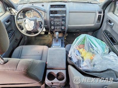 Zdjęcie 8 z 13 samochodu: 2011 FORD ESCAPE XLT VIN:1FMCU0D79BKB96211 - miniatura