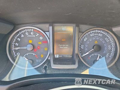 Zdjęcie 9 z 12 samochodu: 2022 TOYOTA TACOMA TRD SPORT VIN:3TMCZ5AN7NM512014 - miniatura
