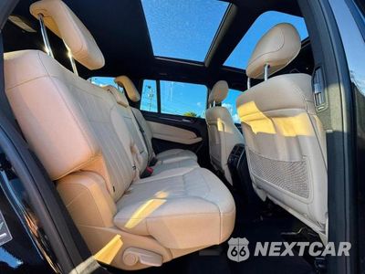 Zdjęcie 6 z 11 samochodu: 2017 MERCEDES-BENZ GLS 450 4MATIC VIN:4JGDF6EE0HA837503 - miniatura