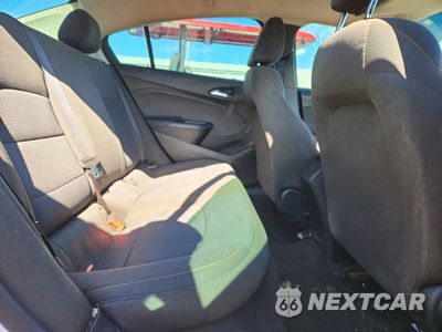 Zdjęcie 10 z 12 samochodu: 2018 CHEVROLET CRUZE LS VIN:1G1BC5SMXJ7153905 - miniatura