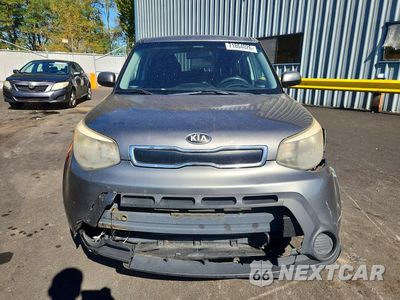 Piąte zdjęcie samochodu w środku: 2016 KIA SOUL BASE VIN:KNDJN2A28G7250217 - miniatura