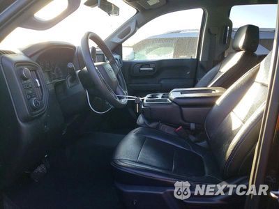 Zdjęcie 7 z 13 samochodu: 2021 CHEVROLET SILVERADO K1500 CUSTOM VIN:1GCPYBEK2MZ255280 - miniatura