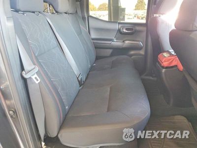 Zdjęcie 10 z 13 samochodu: 2016 TOYOTA TACOMA TRD SPORT VIN:3TMAZ5CN6GM018041 - miniatura