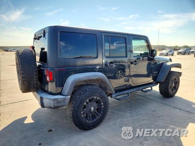 Trzecie zdjęcie samochodu z tyłu: 2017 JEEP WRANGLER UNLIMITED SPORT VIN:1C4BJWDG3HL676419 - miniatura