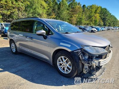 Czwarte zdjęcie samochodu z boku: 2021 CHRYSLER VOYAGER LXI VIN:2C4RC1DG6MR539021 - miniatura