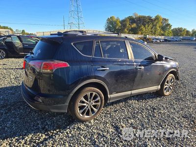 Trzecie zdjęcie samochodu z tyłu: 2018 TOYOTA RAV4 HV LIMITED VIN:JTMDJREV1JD242667 - miniatura