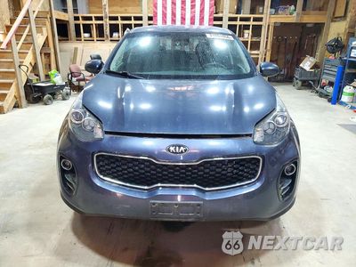 Piąte zdjęcie samochodu w środku: 2017 KIA SPORTAGE LX VIN:KNDPMCAC1H7238553 - miniatura