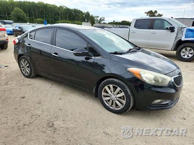 Czwarte zdjęcie samochodu z boku: 2014 KIA FORTE EX VIN:KNAFX4A86E5200955 - miniatura