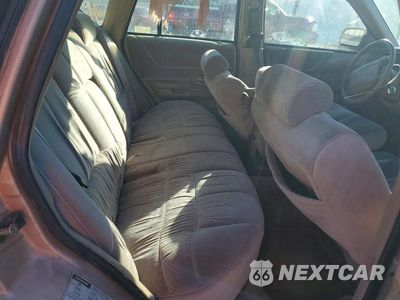 Zdjęcie 10 z 12 samochodu: 1993 FORD CROWN VICTORIA LX VIN:2FALP74W5PX141261 - miniatura