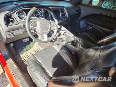 Zdjęcie 8 z 12 samochodu: 2015 DODGE CHALLENGER SXT PLUS VIN:2C3CDZBG9FH869334 - miniatura