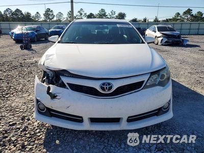 Piąte zdjęcie samochodu w środku: 2014 TOYOTA CAMRY SE VIN:4T1BF1FK9EU468200 - miniatura