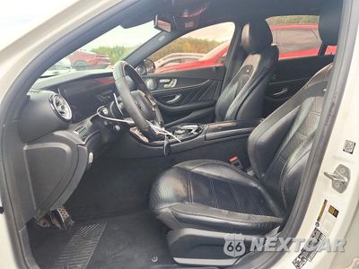 Zdjęcie 7 z 12 samochodu: 2017 MERCEDES-BENZ E 43 4MATIC AMG VIN:WDDZF6EBXHA193739 - miniatura