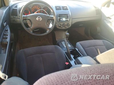Zdjęcie 8 z 12 samochodu: 2002 NISSAN ALTIMA 2.5 VIN:1N4AL11D32C237169 - miniatura