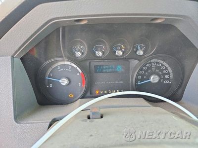 Zdjęcie 9 z 12 samochodu: 2015 FORD F450 SUPER DUTY VIN:1FDUF4GT3FEA08902 - miniatura