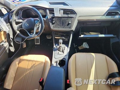 Zdjęcie 8 z 14 samochodu: 2023 VOLKSWAGEN TIGUAN SE R-LINE BLACK VIN:3VVCB7AX8PM106507 - miniatura