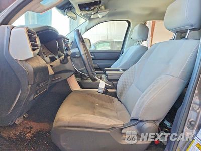 Zdjęcie 7 z 12 samochodu: 2023 TOYOTA TUNDRA SR5 VIN:5TFLA5DAXPX104233 - miniatura