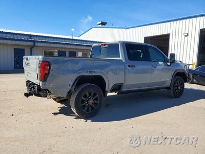 Trzecie zdjęcie samochodu z tyłu: 2025 GMC SIERRA K3500 AT4 VIN:1GT4UVEY9SF293270 - miniatura