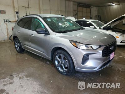 Czwarte zdjęcie samochodu z boku: 2024 FORD ESCAPE ST LINE VIN:1FMCU0MN9RUA17615 - miniatura