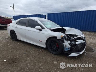 Czwarte zdjęcie samochodu z boku: 2019 TOYOTA CAMRY LE VIN:4T1B11HK3KU284829 - miniatura