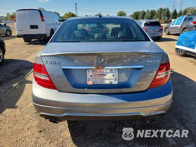Zdjęcie 6 z 12 samochodu: 2012 MERCEDES-BENZ C 300 4MATIC VIN:WDDGF8BB9CR212086 - miniatura