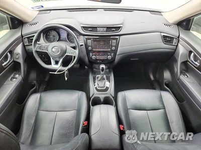 Zdjęcie 8 z 13 samochodu: 2020 NISSAN ROGUE SV VIN:JN8AT2MT8LW010454 - miniatura