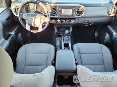 Zdjęcie 8 z 12 samochodu: 2017 TOYOTA TACOMA SR5 V6 VIN:5TFCZ5AN9HX055222 - miniatura