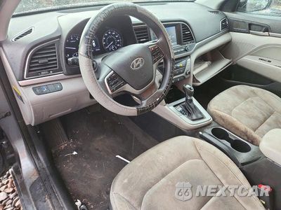 Zdjęcie 8 z 12 samochodu: 2018 HYUNDAI ELANTRA SEL VIN:KMHD84LF1JU726280 - miniatura