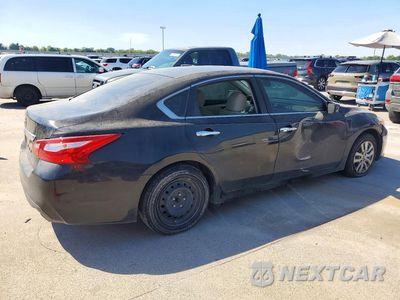 Trzecie zdjęcie samochodu z tyłu: 2016 NISSAN ALTIMA 2.5 S VIN:1N4AL3AP0GN304098 - miniatura