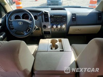 Zdjęcie 8 z 12 samochodu: 2011 TOYOTA TUNDRA DOUBLE CAB SR5 VIN:5TFRY5F1XBX099773 - miniatura