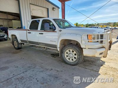 Czwarte zdjęcie samochodu z boku: 2011 GMC SIERRA K3500 SLE VIN:1GT423C87BF253136 - miniatura