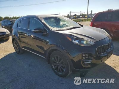 Czwarte zdjęcie samochodu z boku: 2018 KIA SPORTAGE EX VIN:KNDPNCAC5J7459530 - miniatura