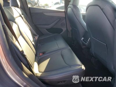 Zdjęcie 10 z 12 samochodu: 2026 TESLA MODEL Y VIN:7SAYGDED4TF613068 - miniatura