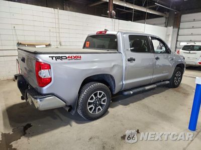 Trzecie zdjęcie samochodu z tyłu: 2020 TOYOTA TUNDRA SR5 VIN:5TFDY5F18LX950013 - miniatura