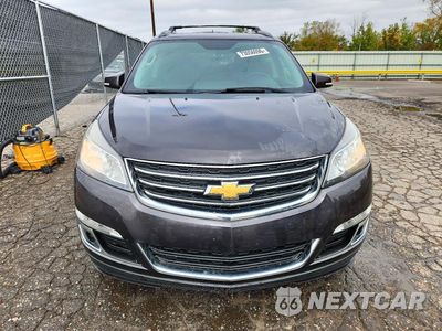 Piąte zdjęcie samochodu w środku: 2017 CHEVROLET TRAVERSE LT VIN:1GNKVGKD9HJ136160 - miniatura